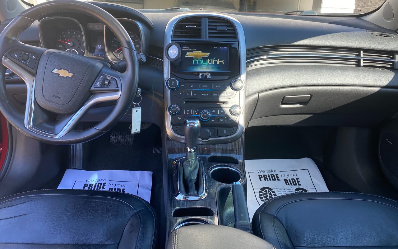 The Chevy Malibu's dashboard and touchscreen