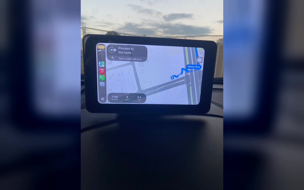 The GMC Terrain's add-on dash screen running Apple CarPlay maps